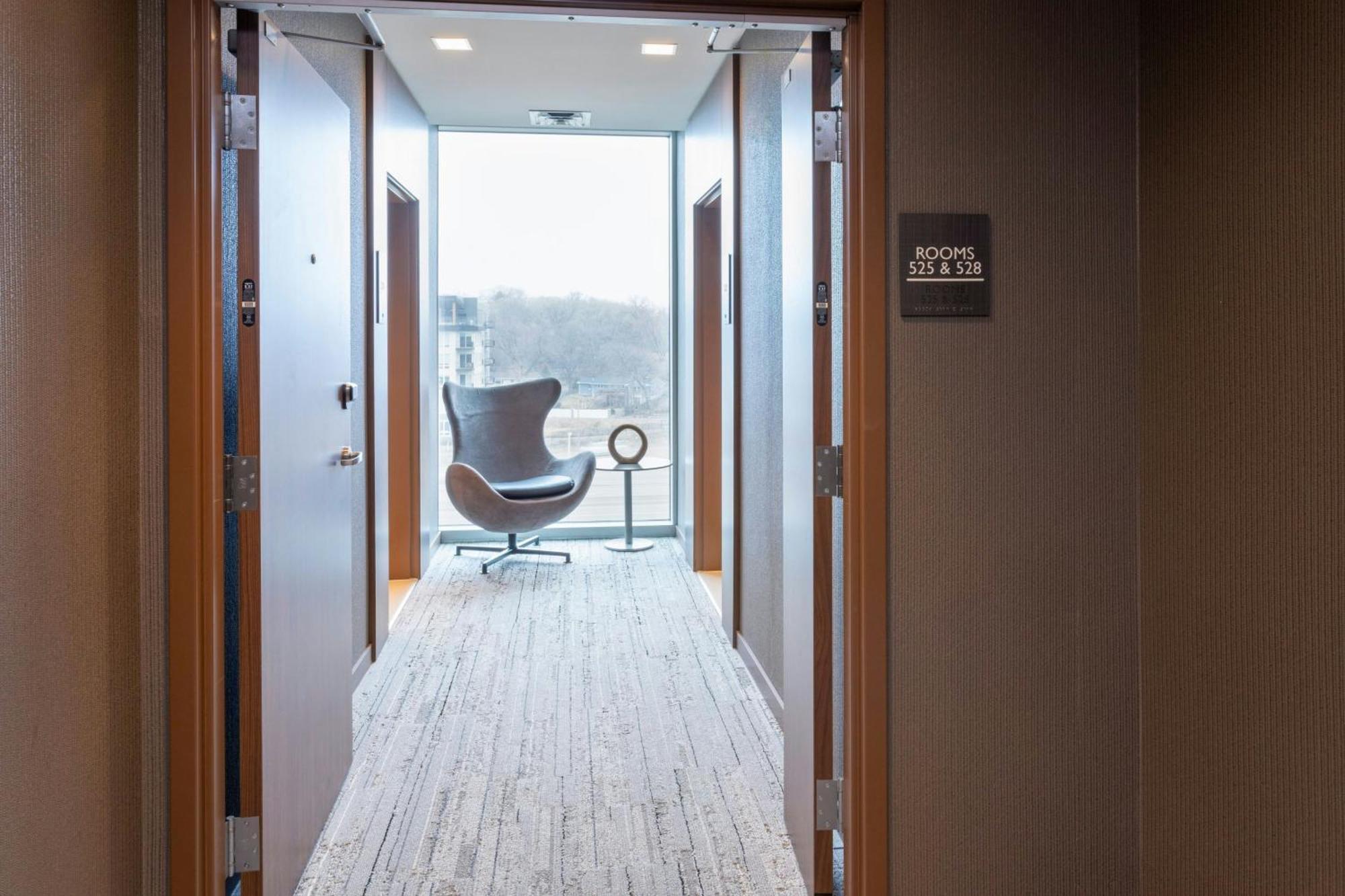 Ac Hotel By Marriott Minneapolis West End Saint Louis Park Extérieur photo