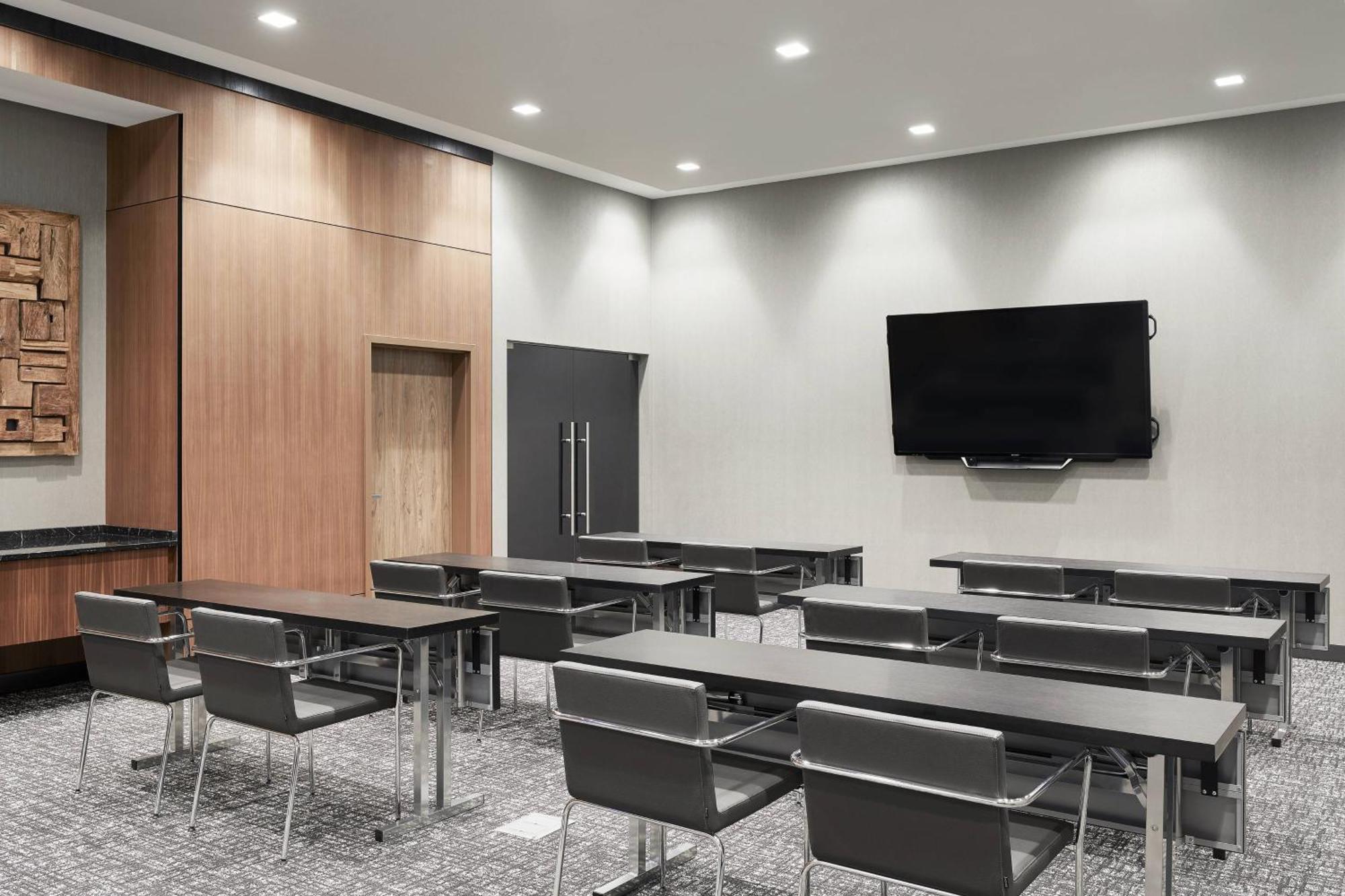 Ac Hotel By Marriott Minneapolis West End Saint Louis Park Extérieur photo